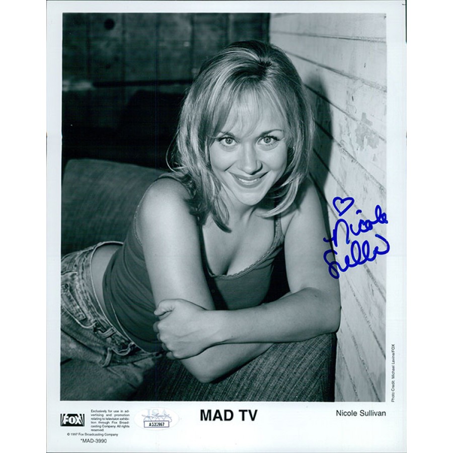 Nicole Sullivan MAD TV Actress Signed X Glossy Photo JSA Authenticated